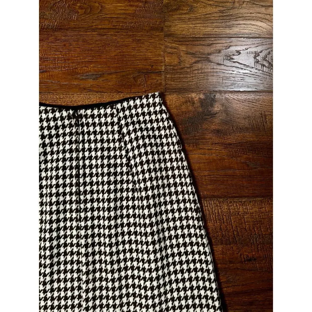 Vintage Short Pencil Style Skirt - Brown Cream Houndstooth Tailored - Small
